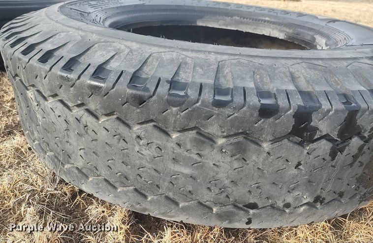 image for item DO3759 (14) tires and wheels