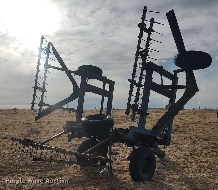 image for item DO3760 Tri-Flex S777  Stubble Mulcher sweep plow