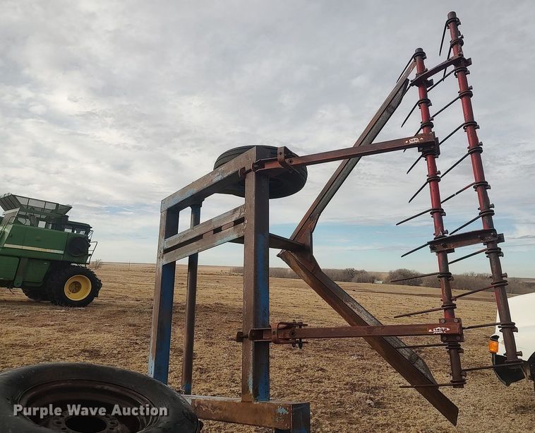 image for item DO3760 Tri-Flex S777  Stubble Mulcher sweep plow