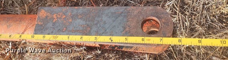 image for item DO3763 United Farm Tools 6T  header trailer