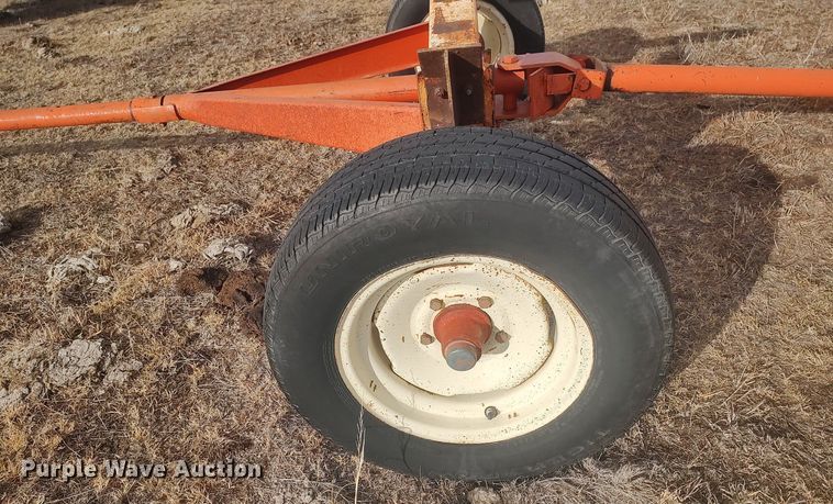 image for item DO3763 United Farm Tools 6T  header trailer