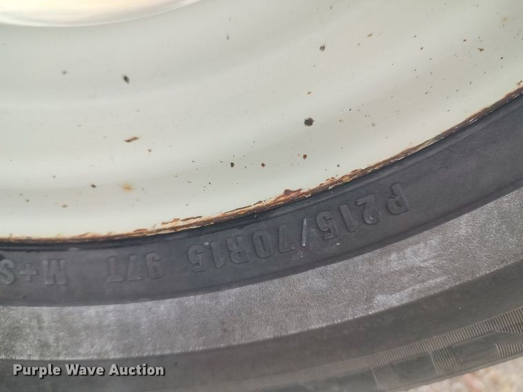 image for item DO3763 United Farm Tools 6T  header trailer