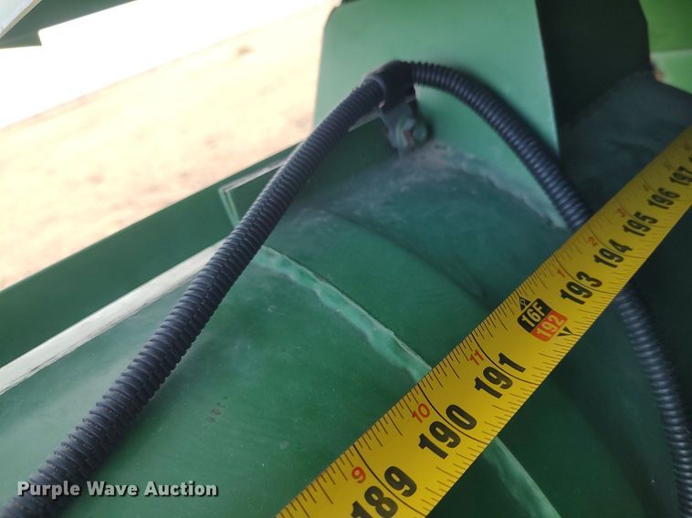 image for item DO3764 1987 John Deere 8820 Titan II  combine