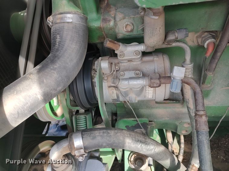 image for item DO3764 1987 John Deere 8820 Titan II  combine