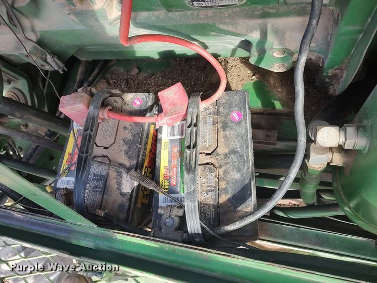 image for item DO3764 1987 John Deere 8820 Titan II  combine