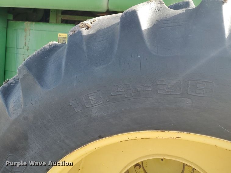 image for item DO3764 1987 John Deere 8820 Titan II  combine