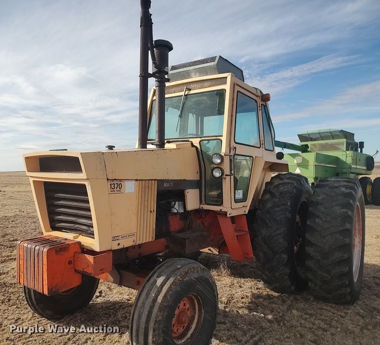 image for item DO3765 Case 1370  Agri-King tractor