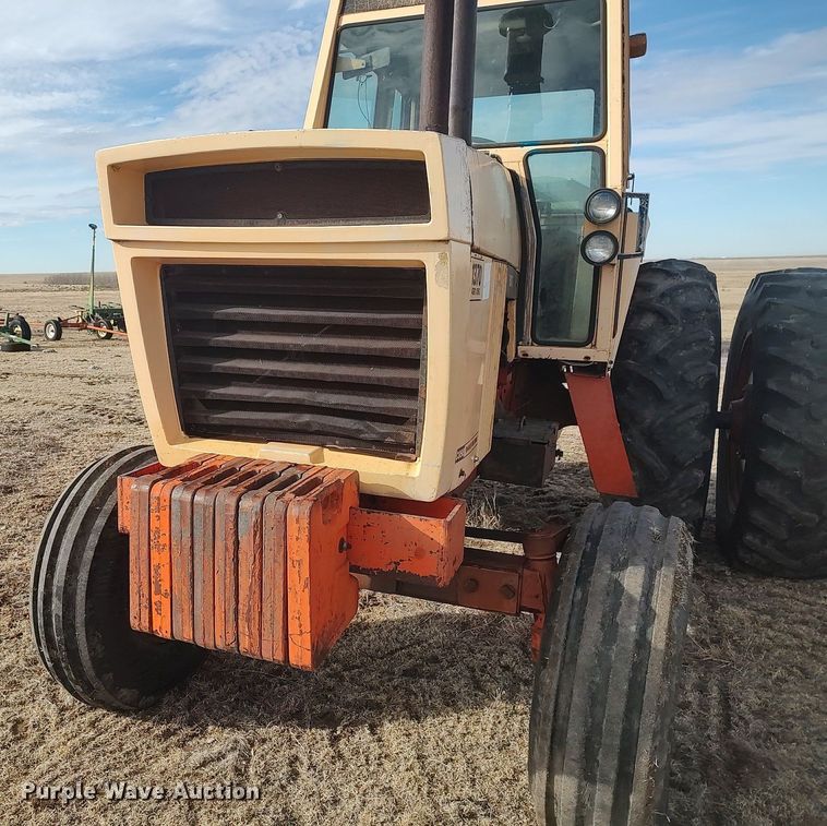 image for item DO3765 Case 1370  Agri-King tractor