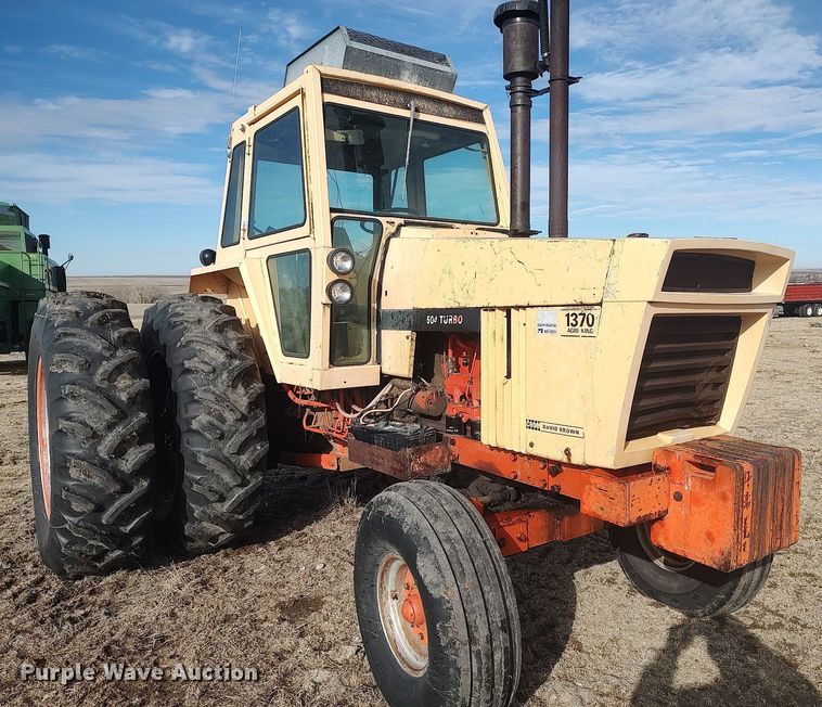 image for item DO3765 Case 1370  Agri-King tractor