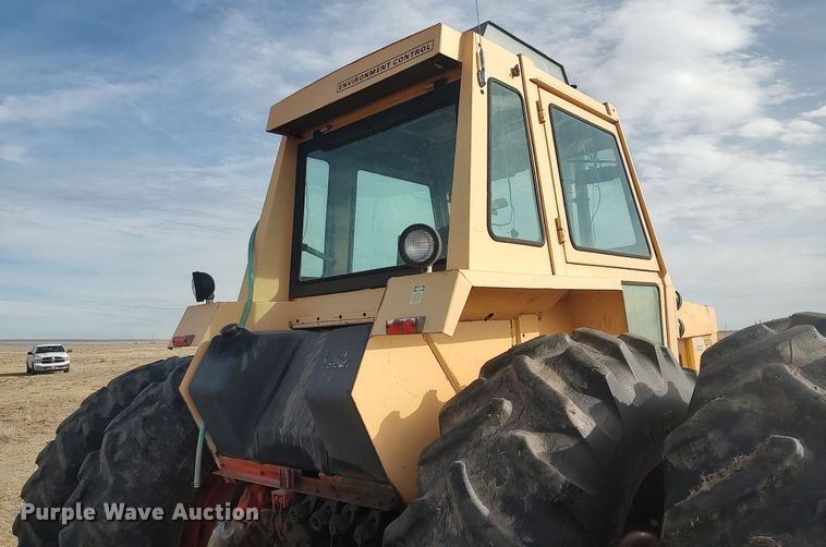 image for item DO3765 Case 1370  Agri-King tractor