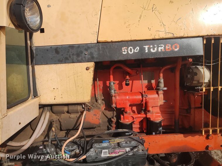 image for item DO3765 Case 1370  Agri-King tractor