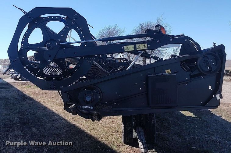 image for item DO3820 2013 MacDon FD75  flex head