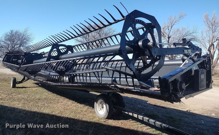 image for item DO3820 2013 MacDon FD75  flex head