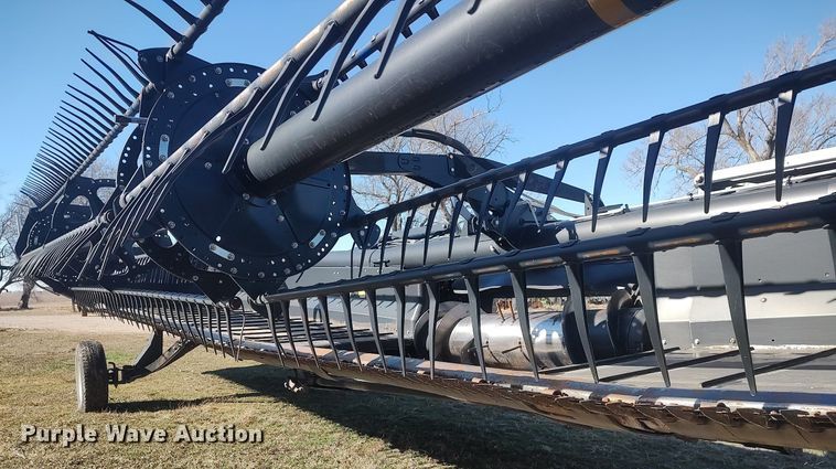 image for item DO3820 2013 MacDon FD75  flex head