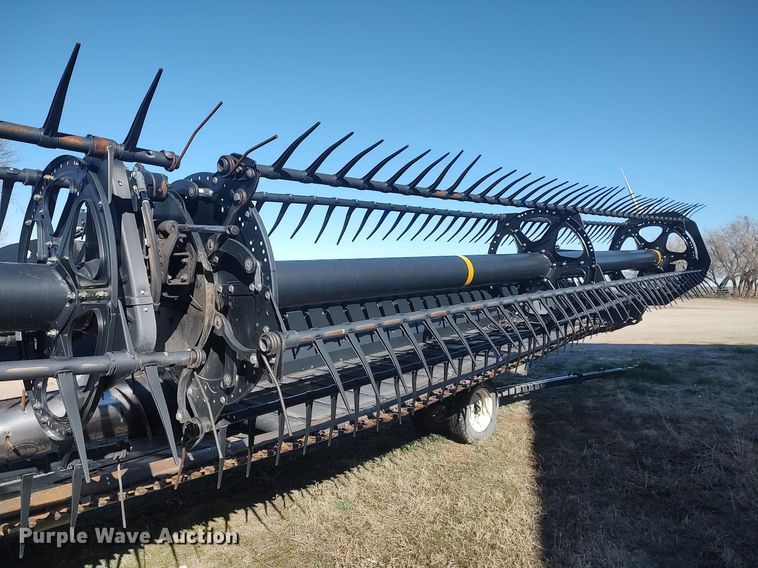 image for item DO3820 2013 MacDon FD75  flex head