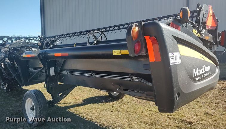 image for item DO3820 2013 MacDon FD75  flex head