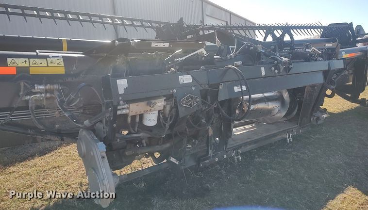 image for item DO3820 2013 MacDon FD75  flex head