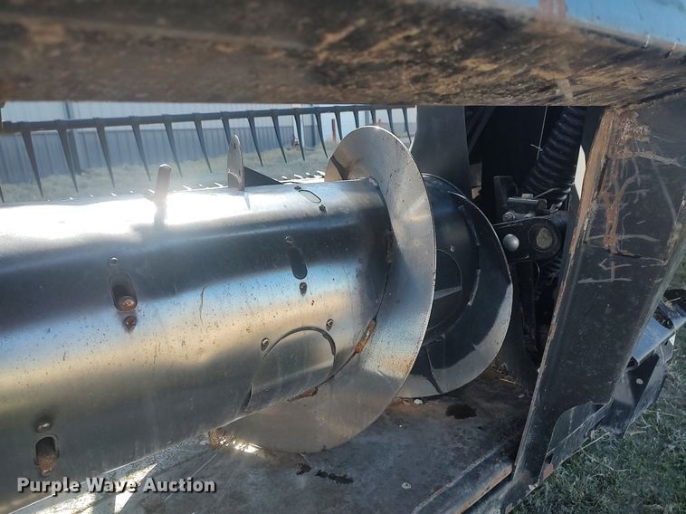 image for item DO3820 2013 MacDon FD75  flex head