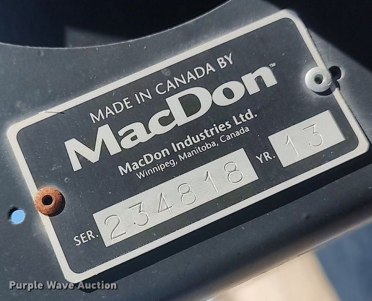 image for item DO3820 2013 MacDon FD75  flex head