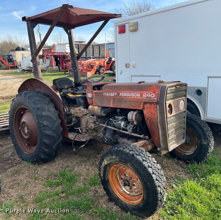image for item DP0039 1983 Massey Ferguson 240  tractor