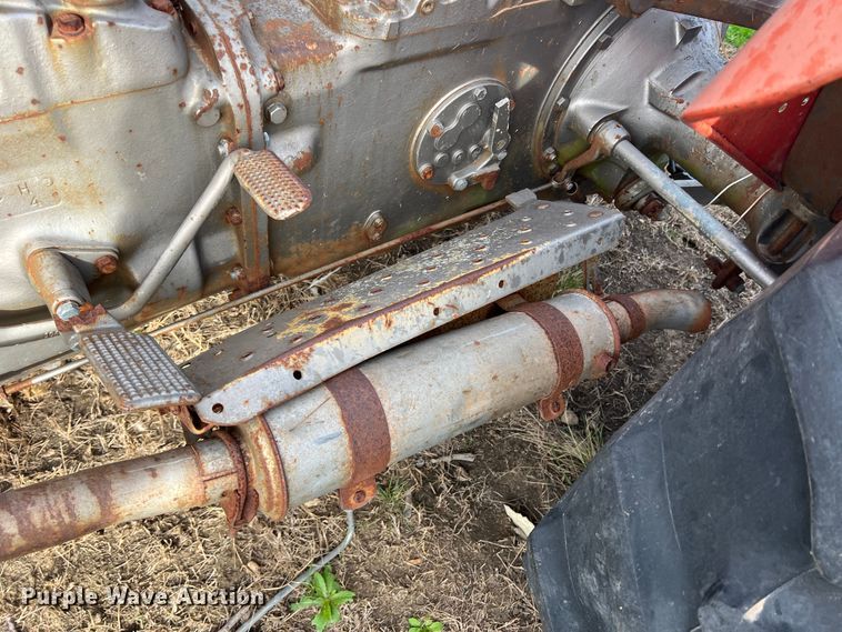 image for item DP0040 1981 Massey Ferguson 230  tractor