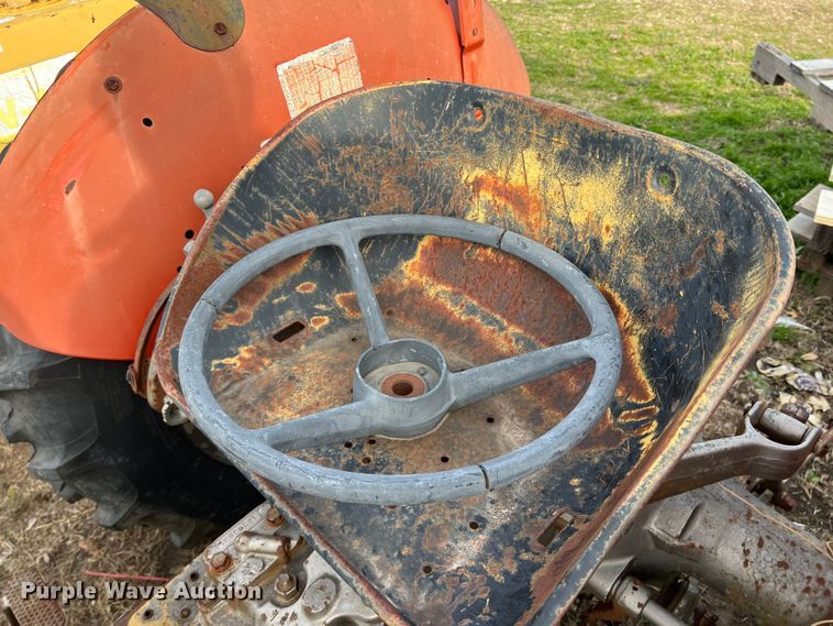 image for item DP0040 1981 Massey Ferguson 230  tractor