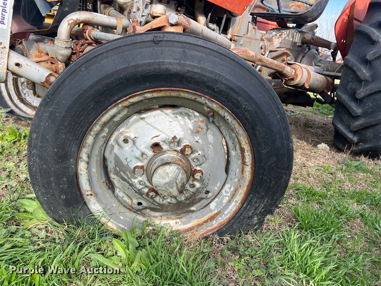 image for item DP0040 1981 Massey Ferguson 230  tractor