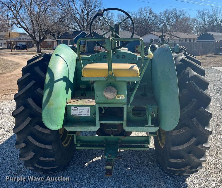 image for item DQ4085 1953 John Deere R  tractor