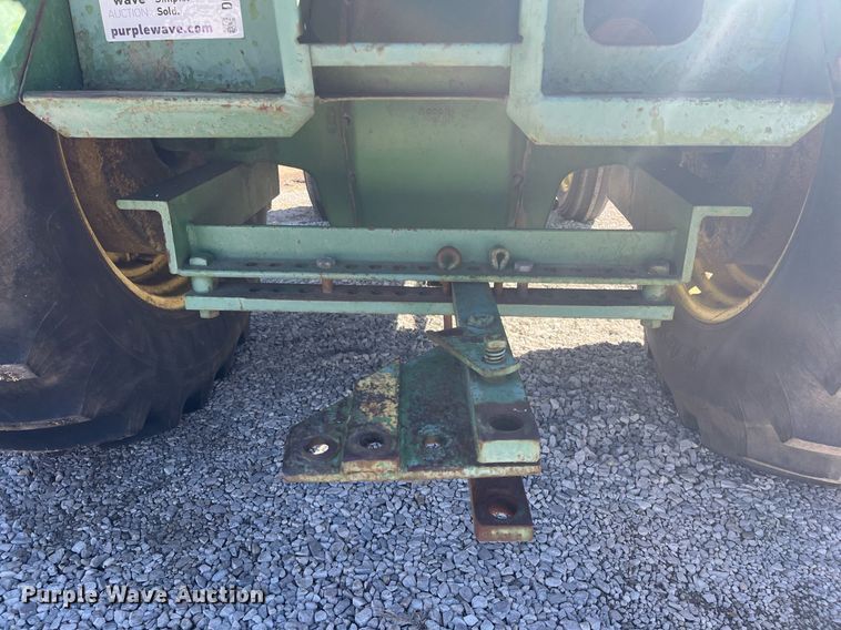 image for item DQ4086 1952 John Deere R  tractor