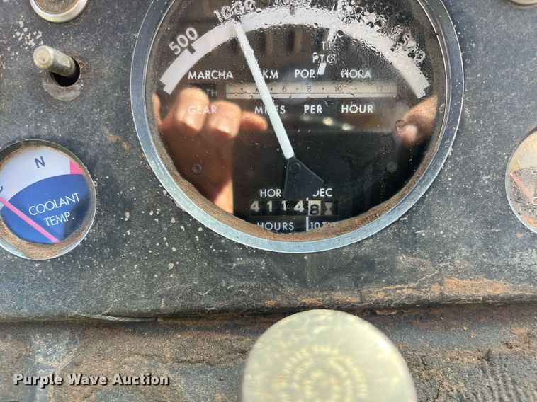 image for item DQ4087 1970 John Deere 5020  tractor