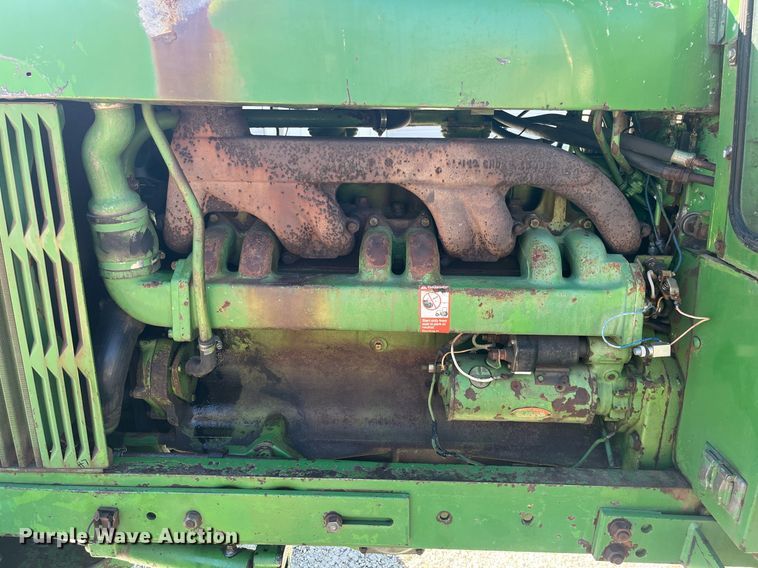 image for item DQ4087 1970 John Deere 5020  tractor