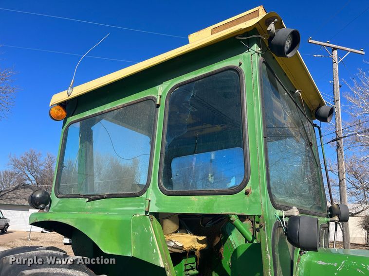 image for item DQ4087 1970 John Deere 5020  tractor