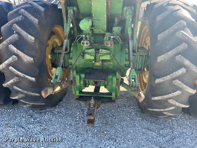 image for item DQ4087 1970 John Deere 5020  tractor