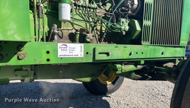 image for item DQ4087 1970 John Deere 5020  tractor