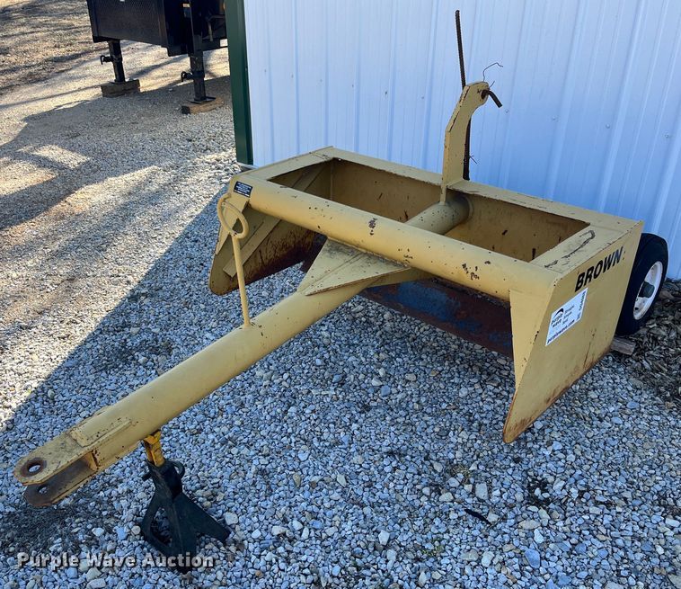 image for item DQ4088 Brown  box blade