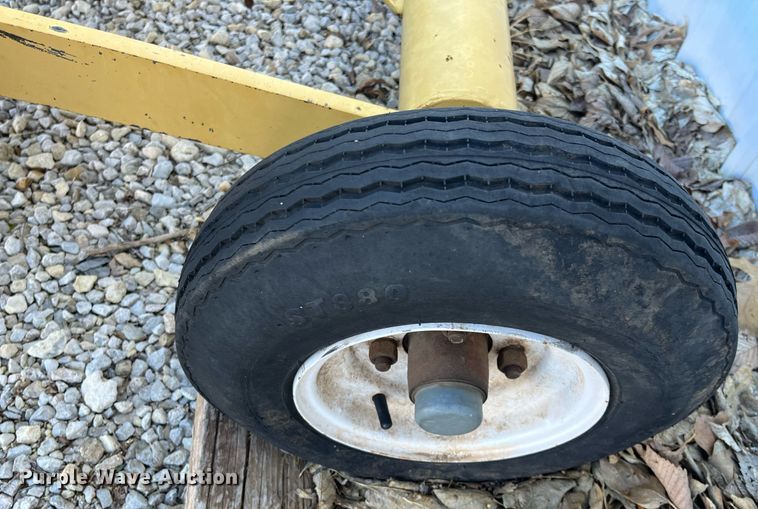 image for item DQ4088 Brown  box blade