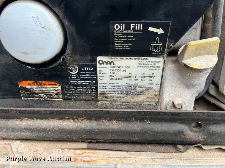 image for item DQ4089 1998 Cherokee Industries  livestock trailer