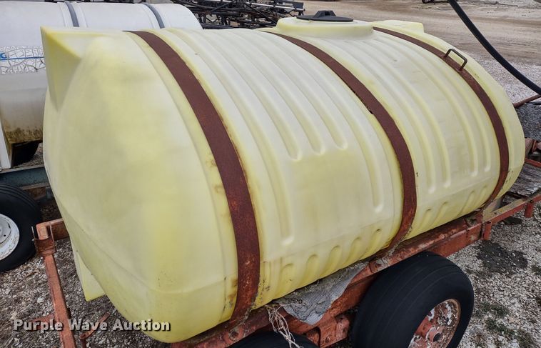 image for item DR8176 Nurse tank trailer