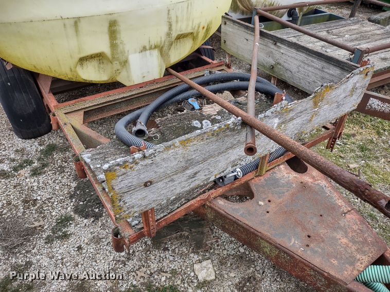 image for item DR8176 Nurse tank trailer