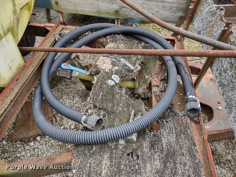 image for item DR8176 Nurse tank trailer