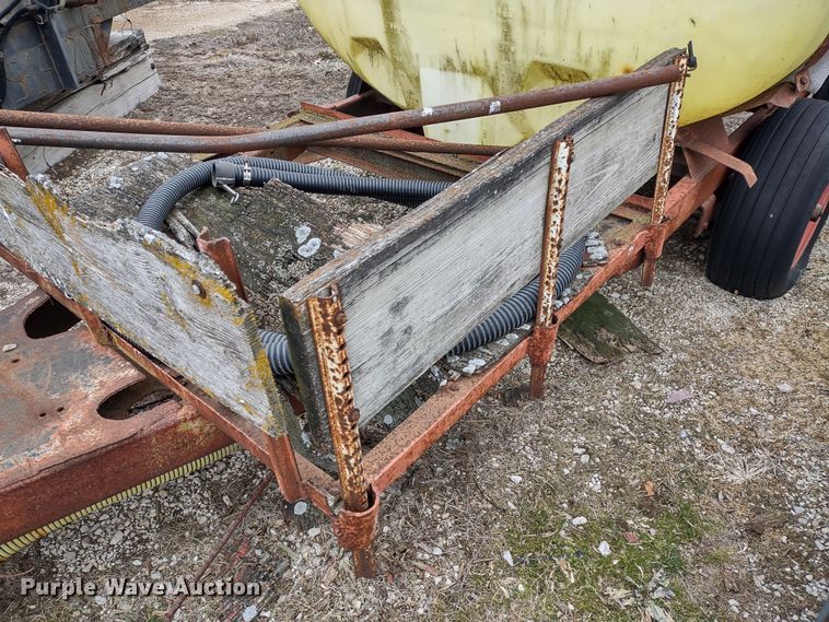 image for item DR8176 Nurse tank trailer