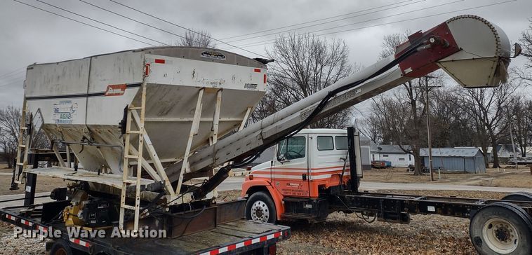 image for item DR8178 Wilmar Load Runner 10  seed tender bed