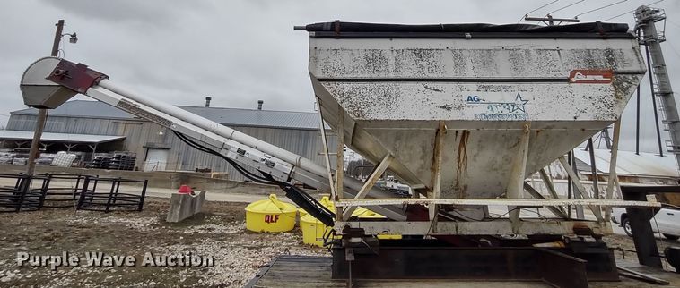 image for item DR8178 Wilmar Load Runner 10  seed tender bed