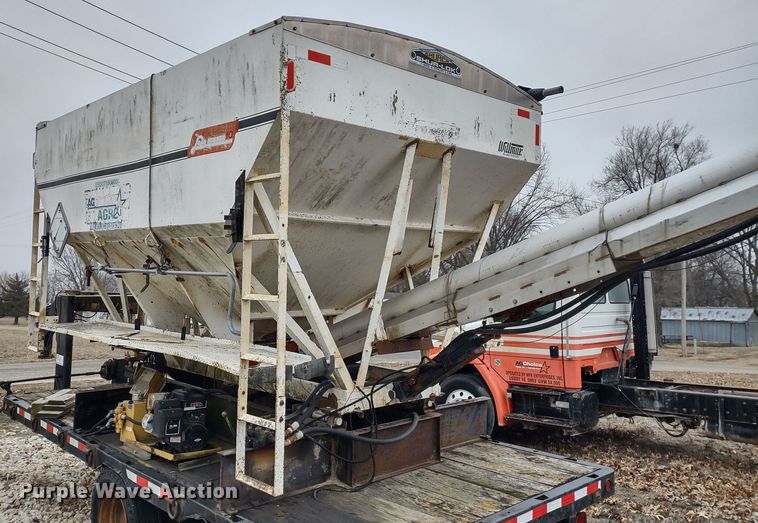 image for item DR8178 Wilmar Load Runner 10  seed tender bed