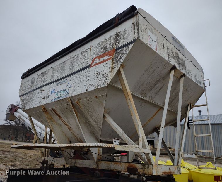 image for item DR8178 Wilmar Load Runner 10  seed tender bed