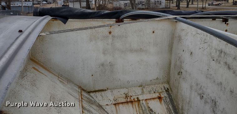 image for item DR8178 Wilmar Load Runner 10  seed tender bed