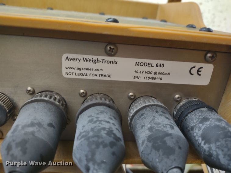 image for item DR8178 Wilmar Load Runner 10  seed tender bed