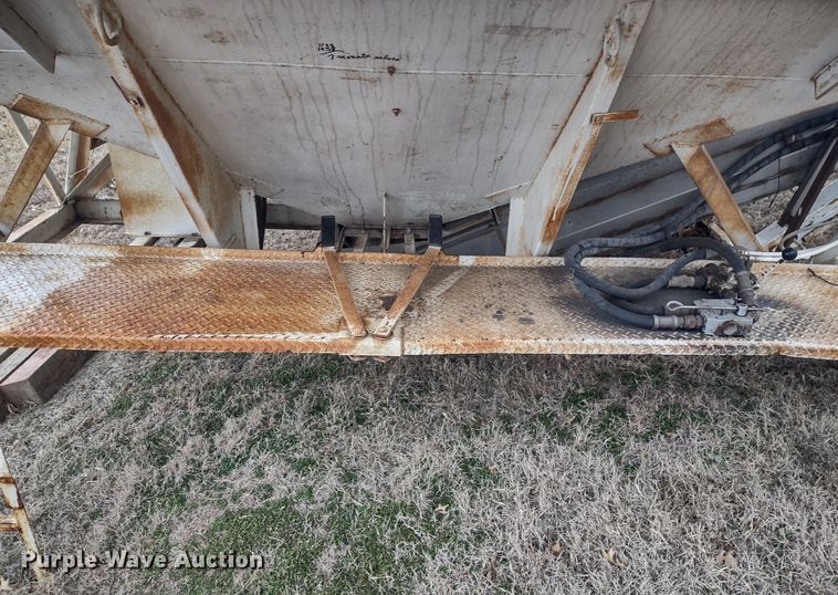 image for item DR8180 Wilmar  seed tender bed