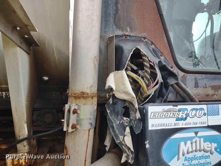 image for item DR8216 Silverwheels 3004  applicator truck