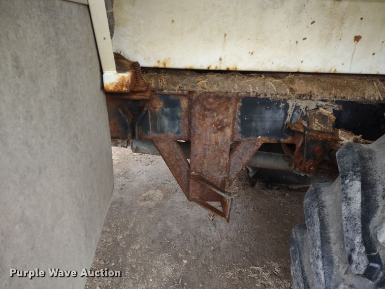 image for item DR8216 Silverwheels 3004  applicator truck